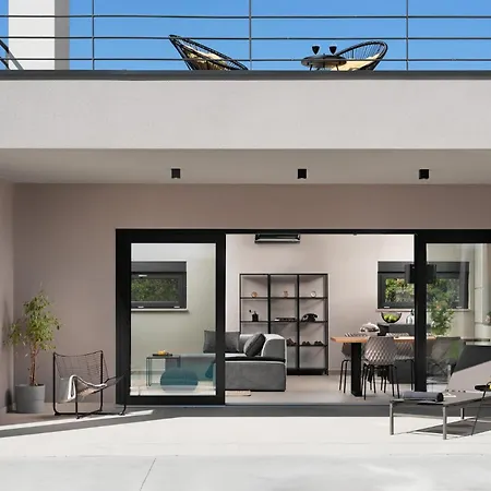 45 Villa